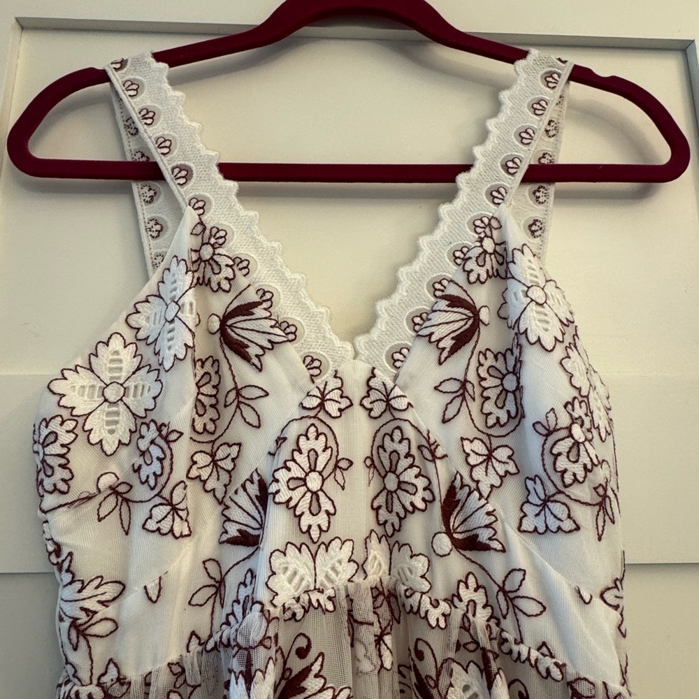 Anthropologie Tiered V-Neck Embroidered Midi Floral Dress Small Petite - Picture 8 of 16